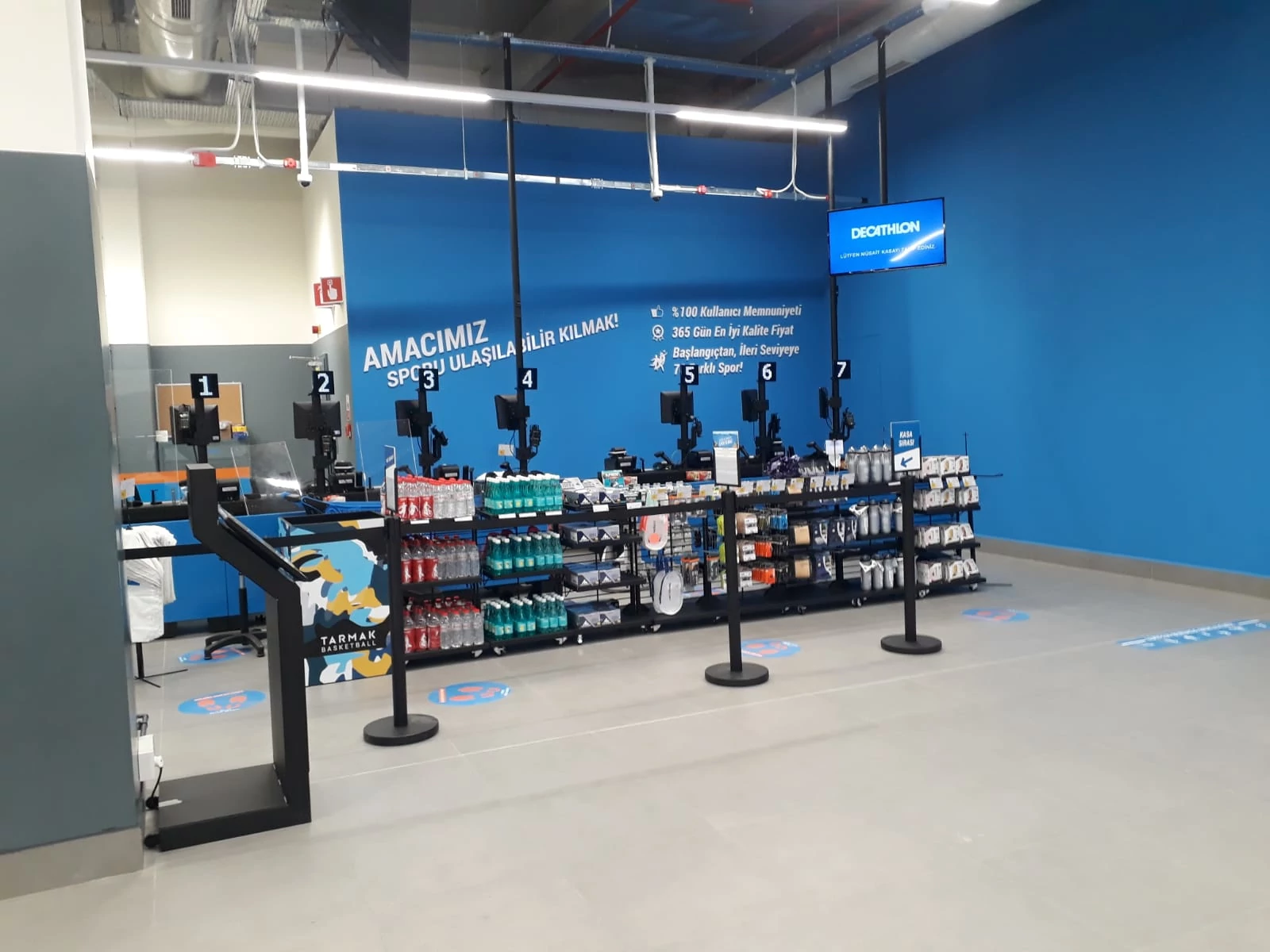 Decathlon İstanbul AVM Kasa Sıra Sistemi