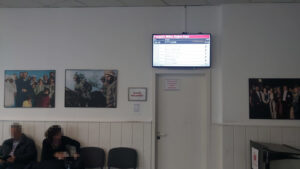Konsolosluk Sıra Sistemi Bekleme Salonu Kapı Ekranı